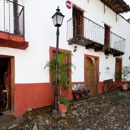 Hotel De Cervantes San Sebastián del Oeste Esterno foto