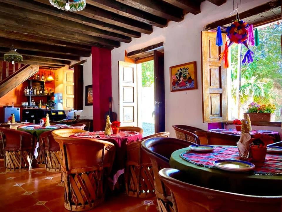 Hotel De Cervantes San Sebastián del Oeste Esterno foto