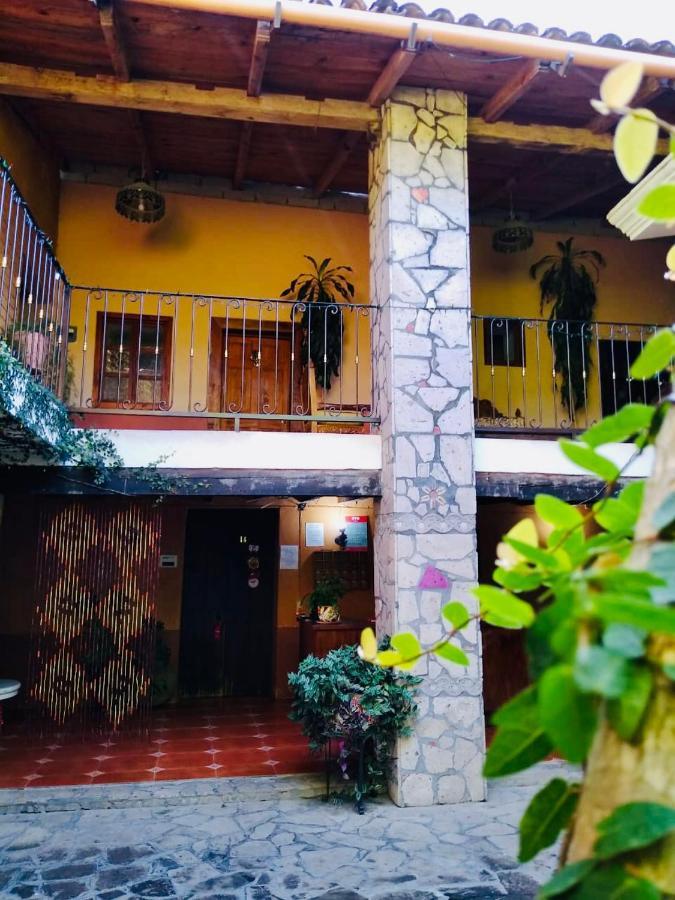 Hotel De Cervantes San Sebastián del Oeste Esterno foto